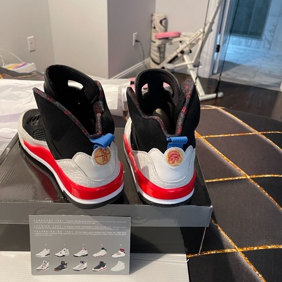 Jordan Men Michael Jordan Nike only wore 1 time so fabulous - Picture 4 of 11